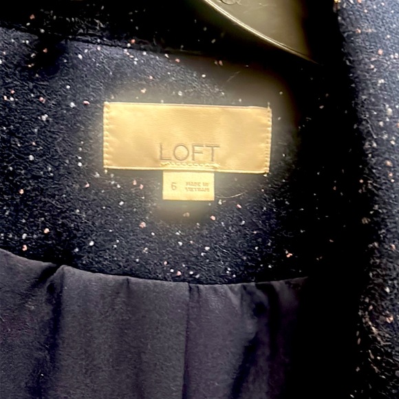 navy blue blazer /small white specks / colored great for chilly days - Picture 1 of 5